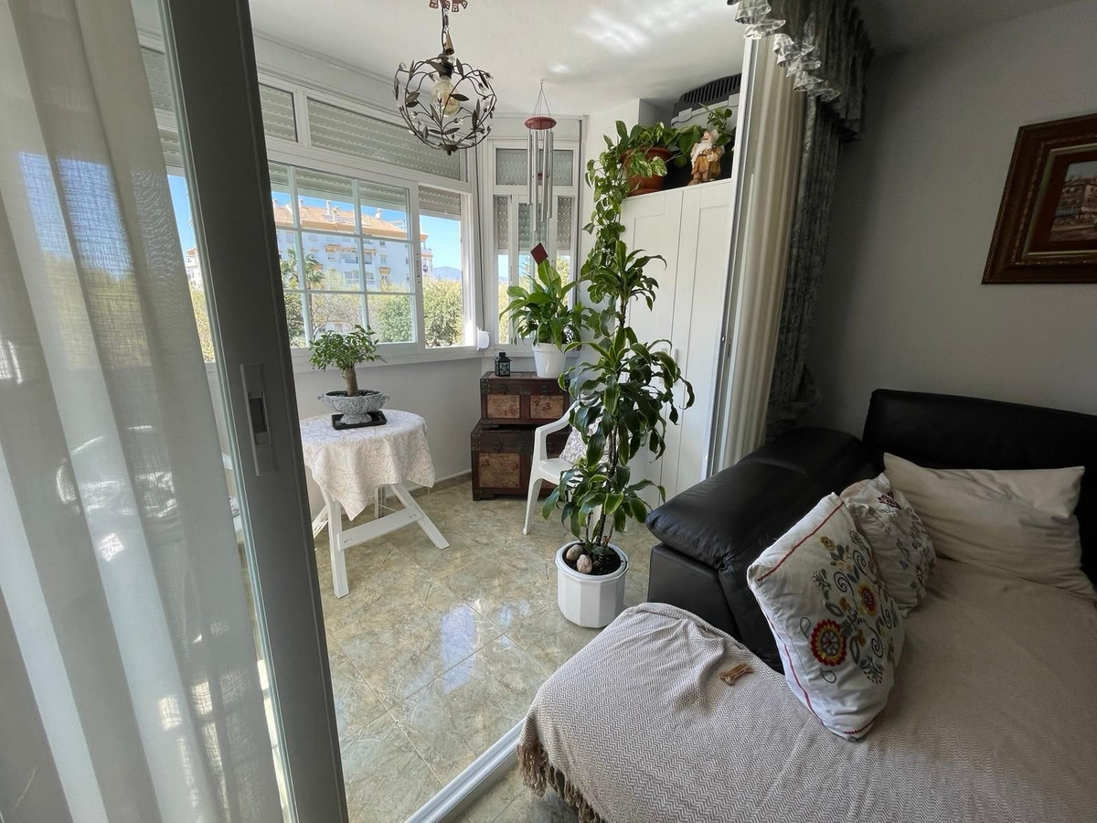 Middle Floor Apartment bilde 1