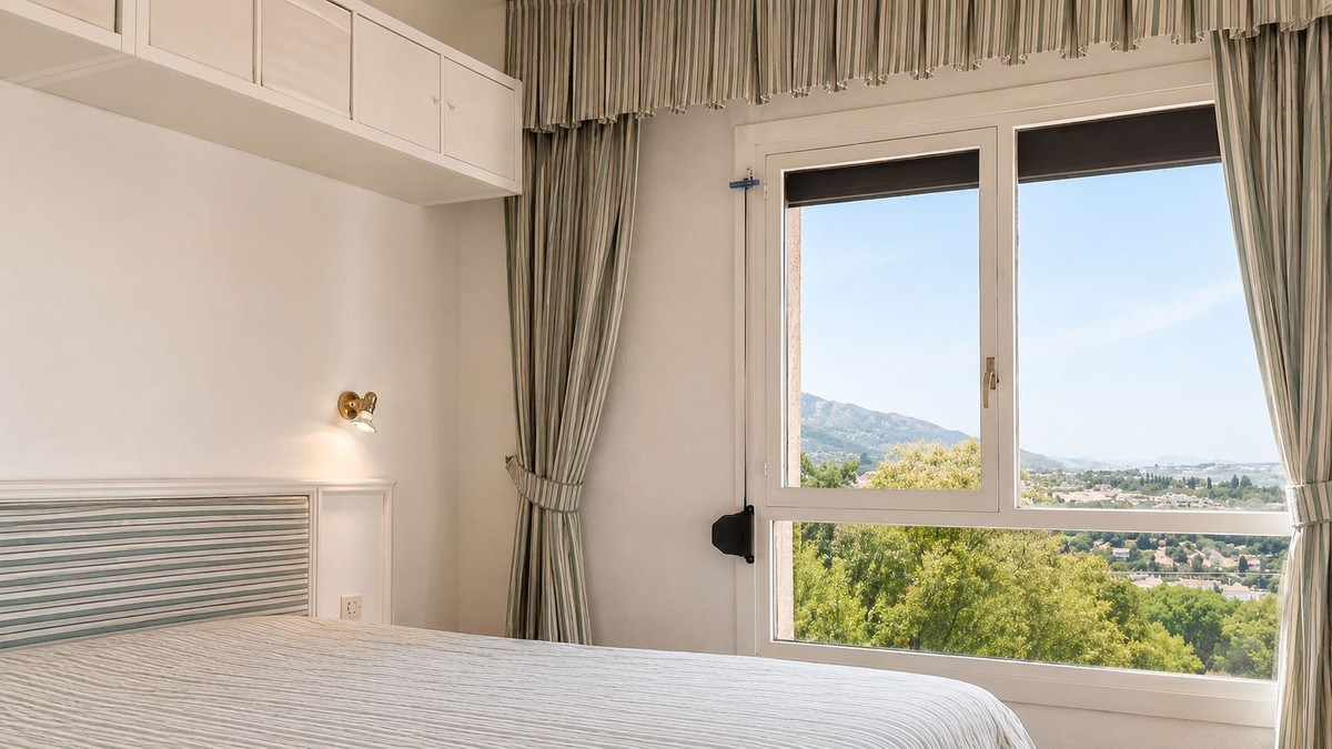 Middle Floor Apartment bilde 14