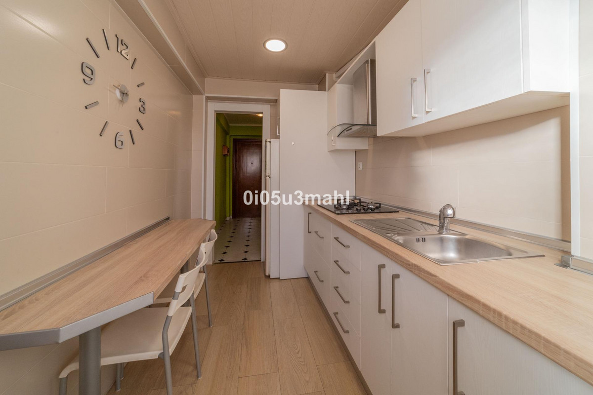 Middle Floor Apartment bilde 4