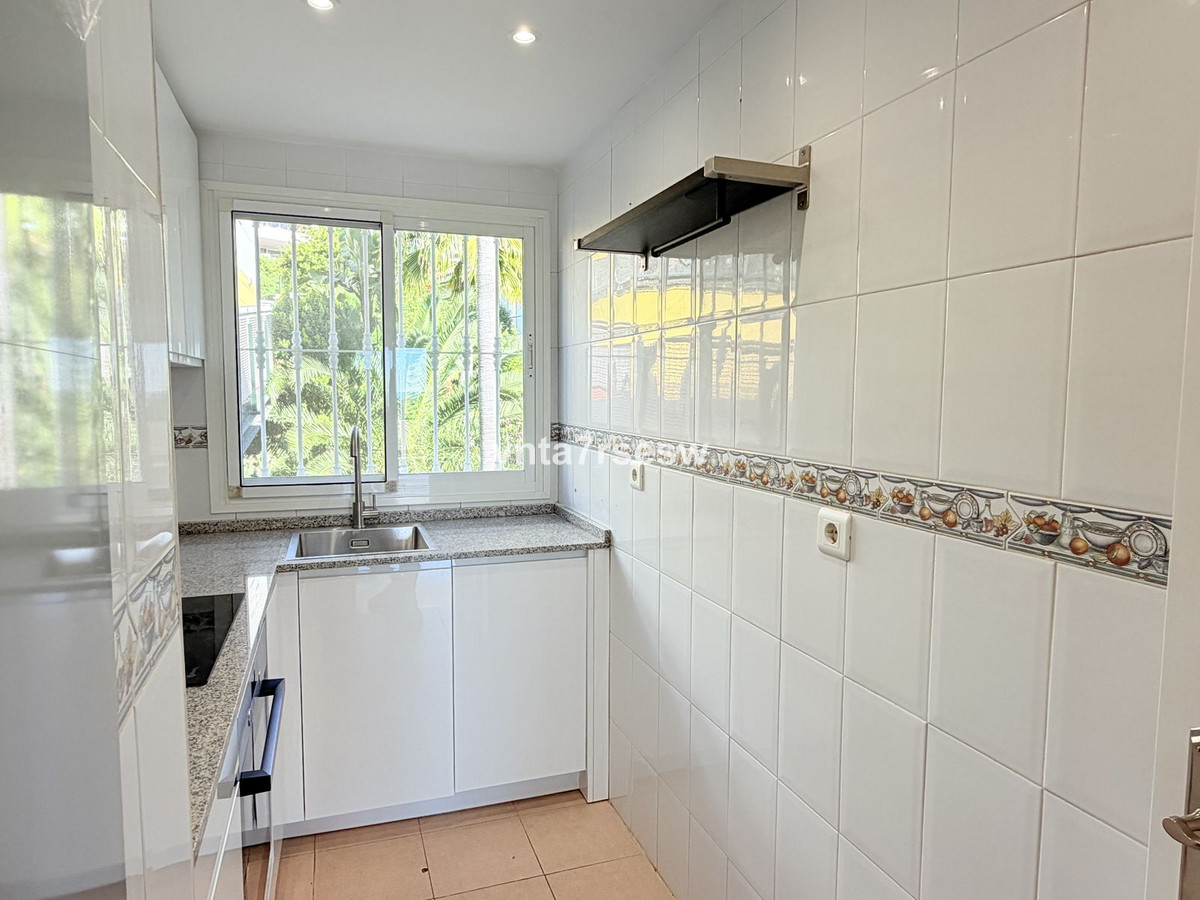 Middle Floor Apartment bilde 17
