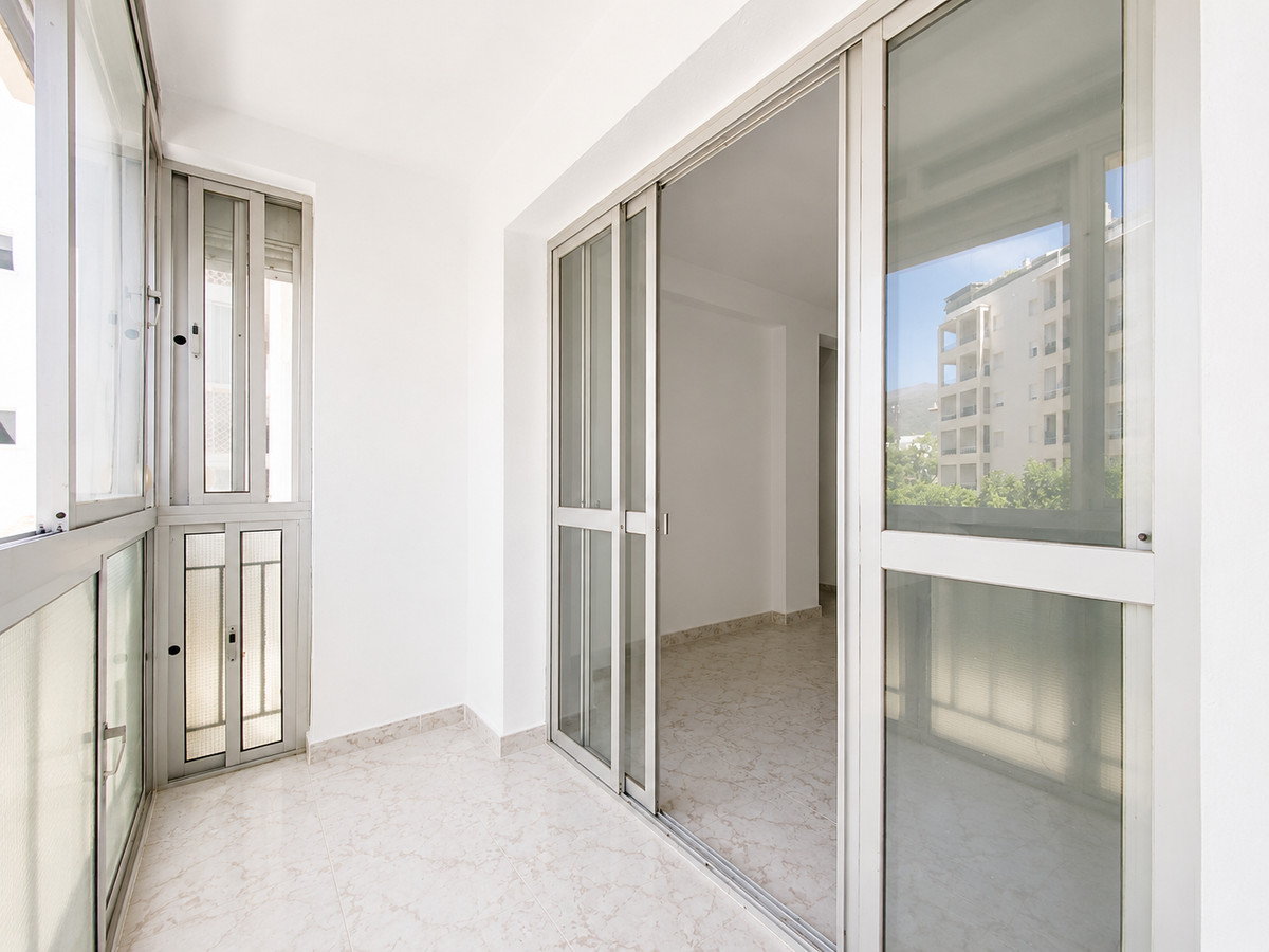 Middle Floor Apartment bilde 12