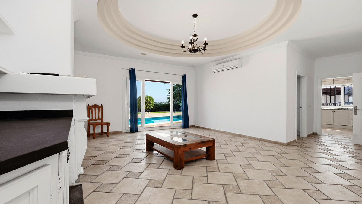 Detached Villa bilde 3