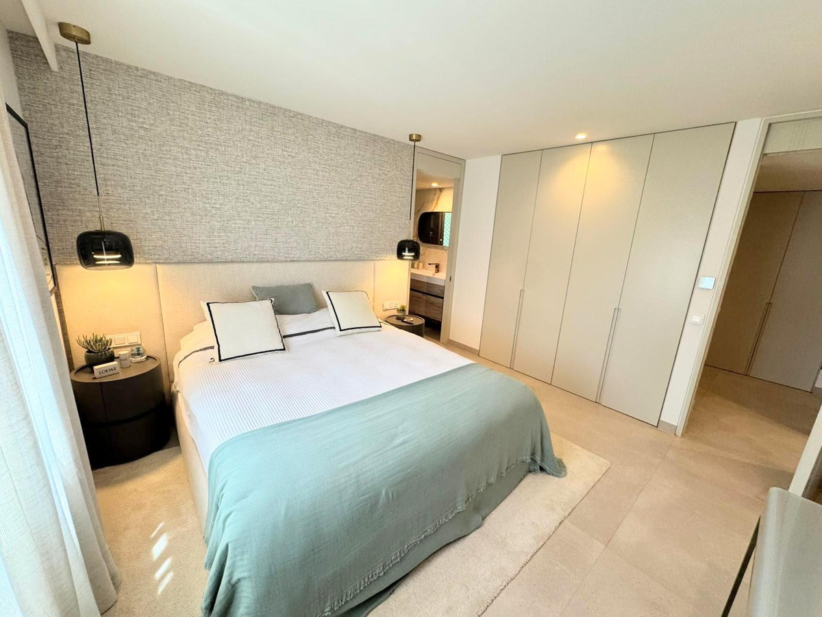 Middle Floor Apartment bilde 26