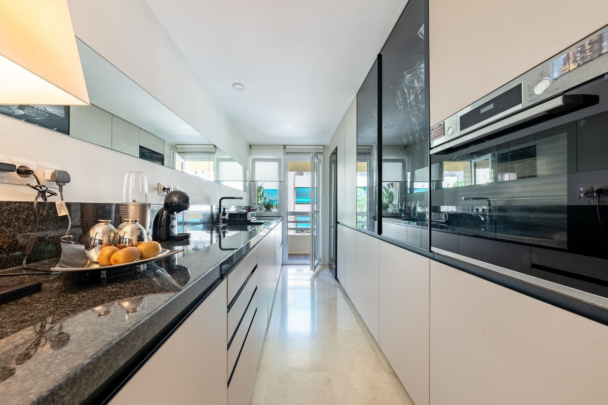 Middle Floor Apartment bilde 5