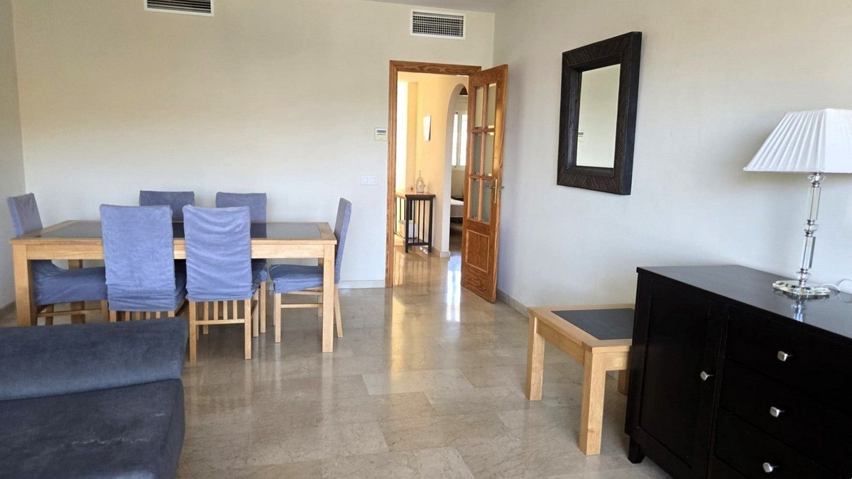 Middle Floor Apartment bilde 7