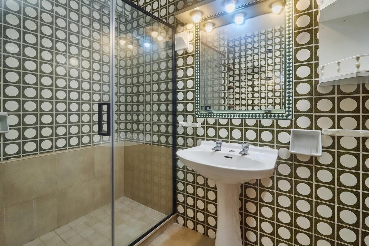 Middle Floor Apartment bilde 31