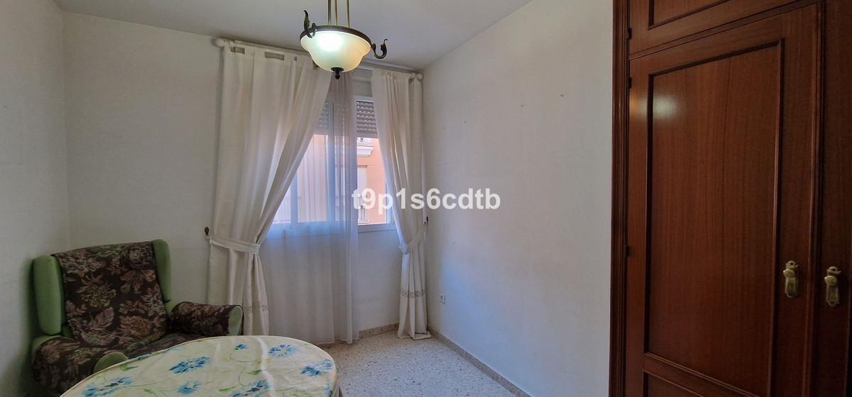 Middle Floor Apartment bilde 9