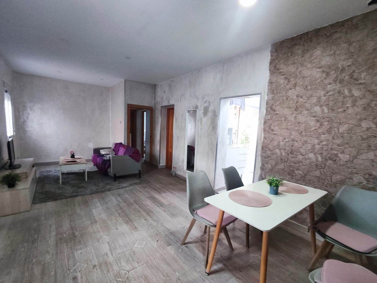 Middle Floor Apartment bilde 6
