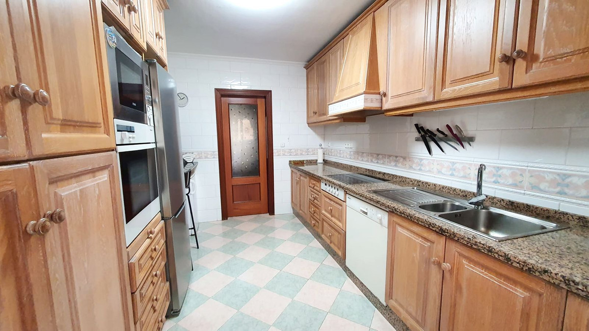 Middle Floor Apartment bilde 4