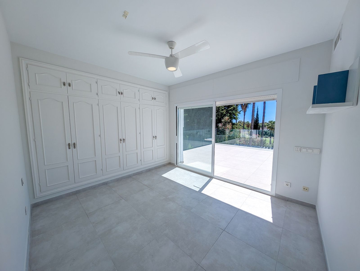 Detached Villa bilde 37