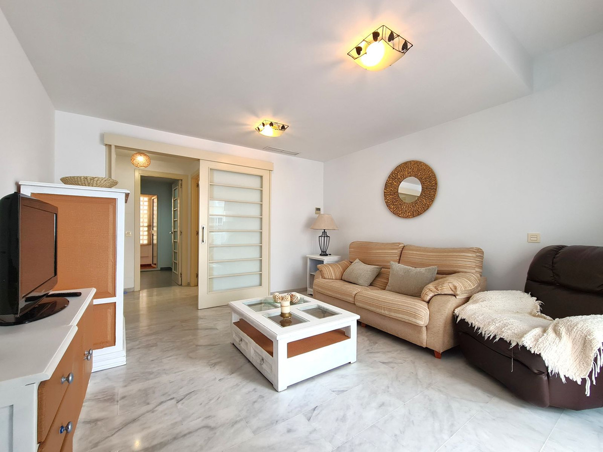 Middle Floor Apartment bilde 14