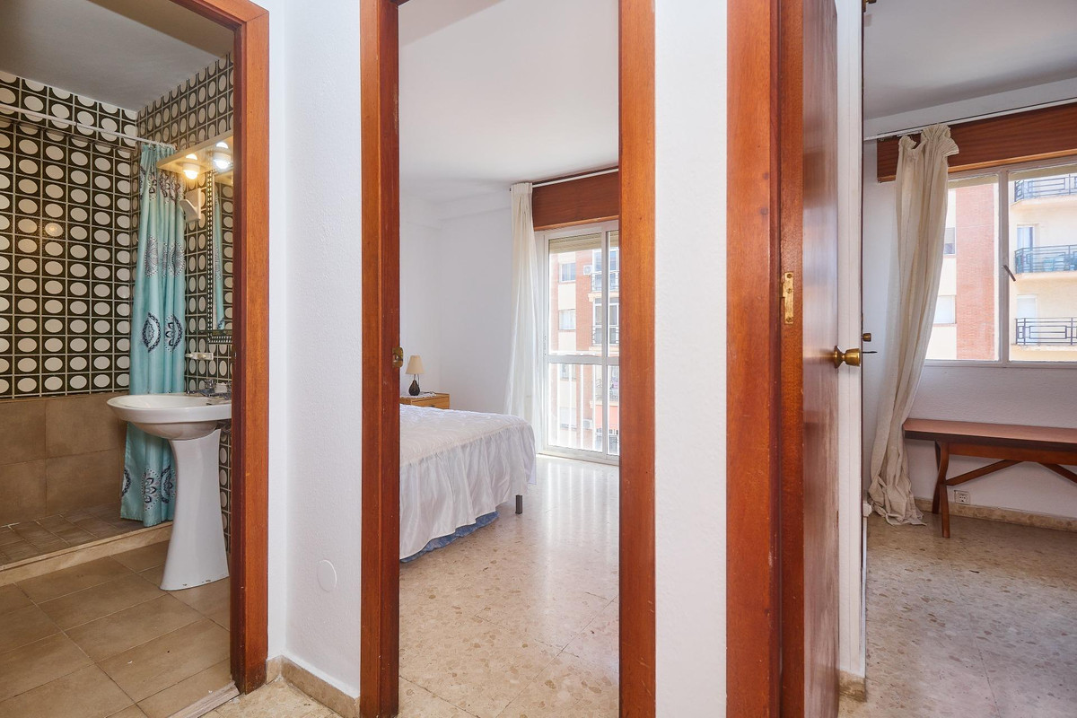 Middle Floor Apartment bilde 37