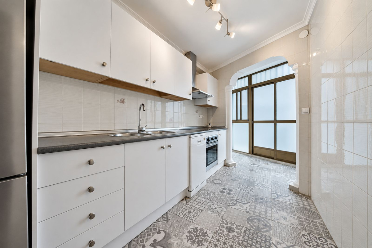 Middle Floor Apartment bilde 31