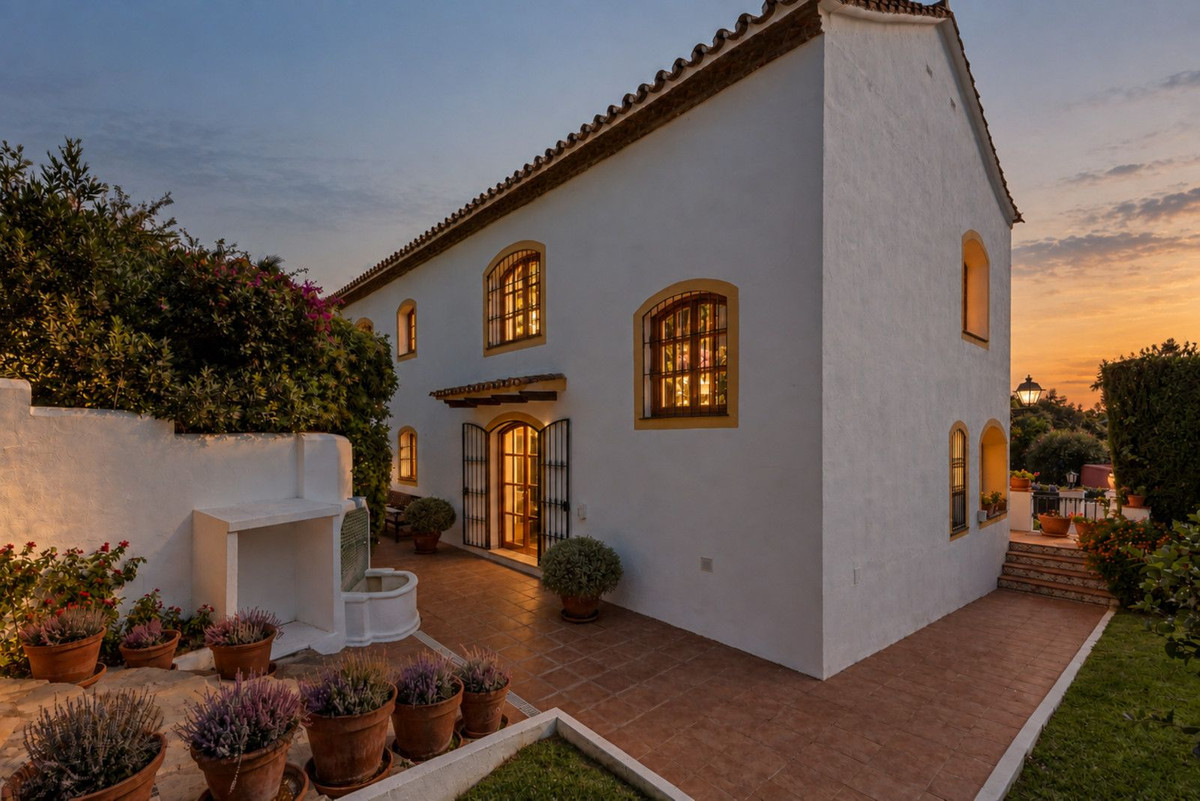 Detached Villa bilde 2