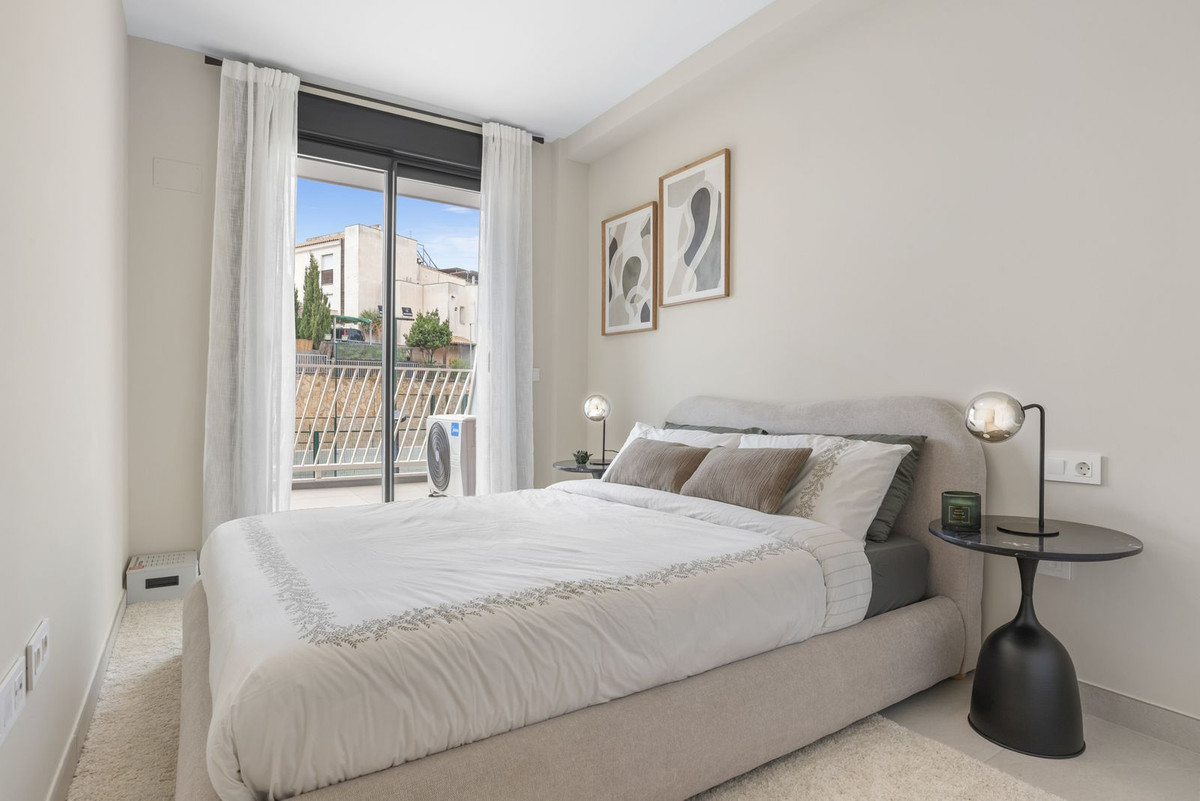 Middle Floor Apartment bilde 14