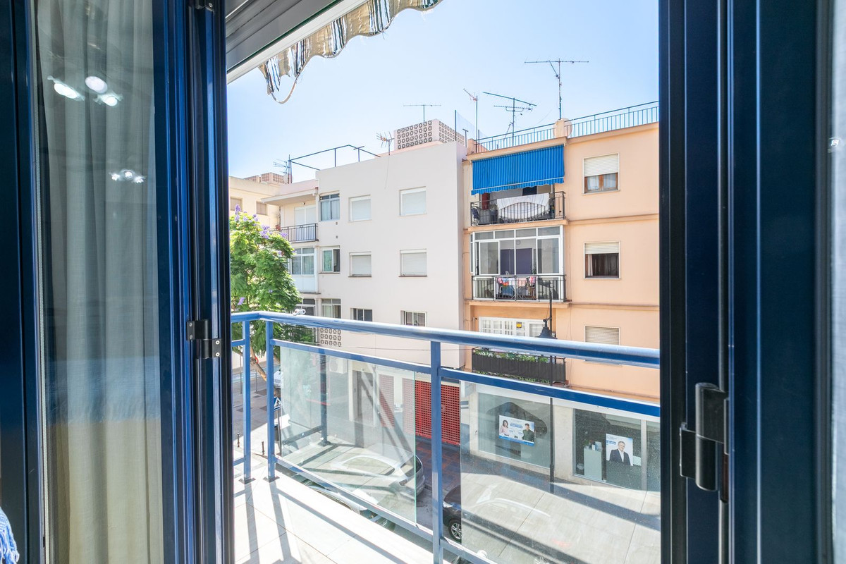 Middle Floor Apartment bilde 5
