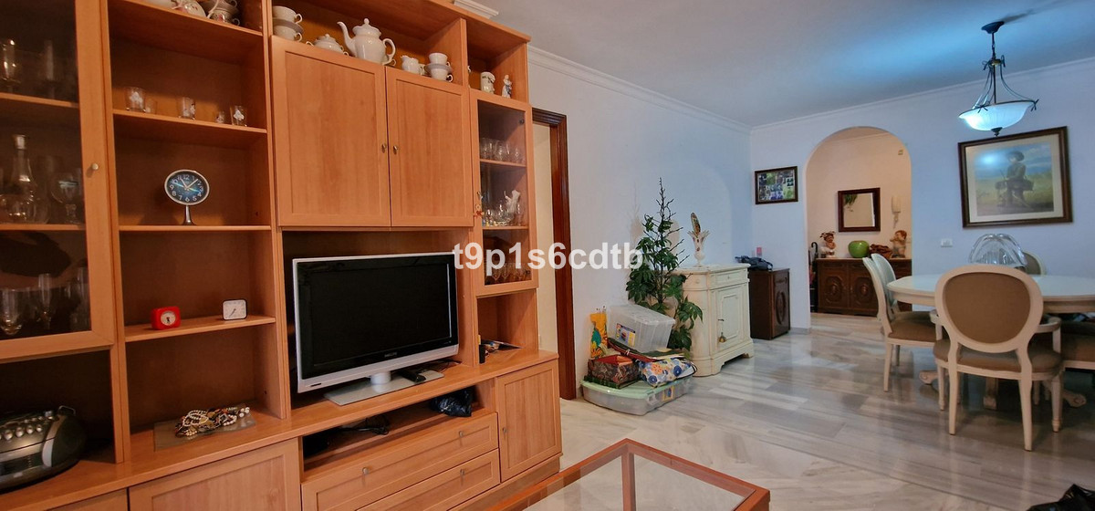 Middle Floor Apartment bilde 4