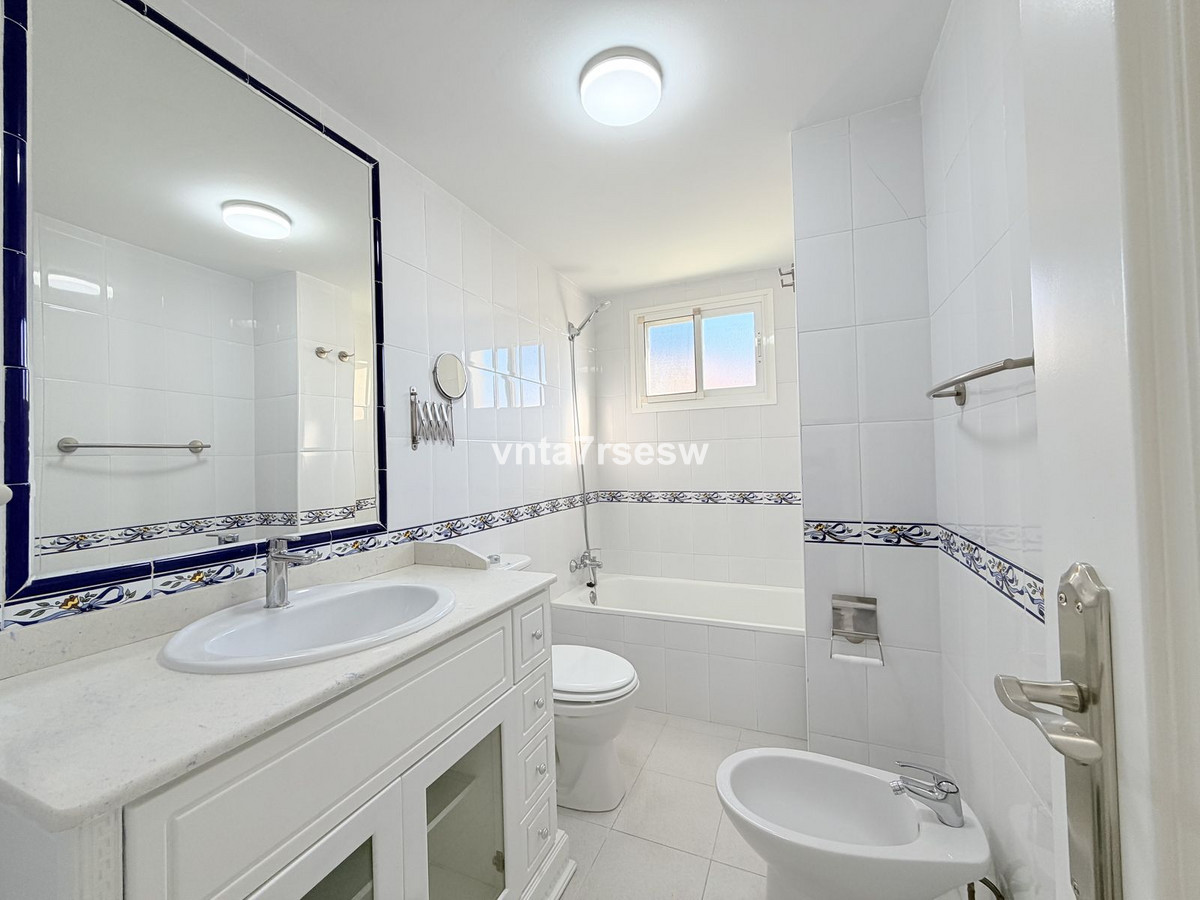 Middle Floor Apartment bilde 30