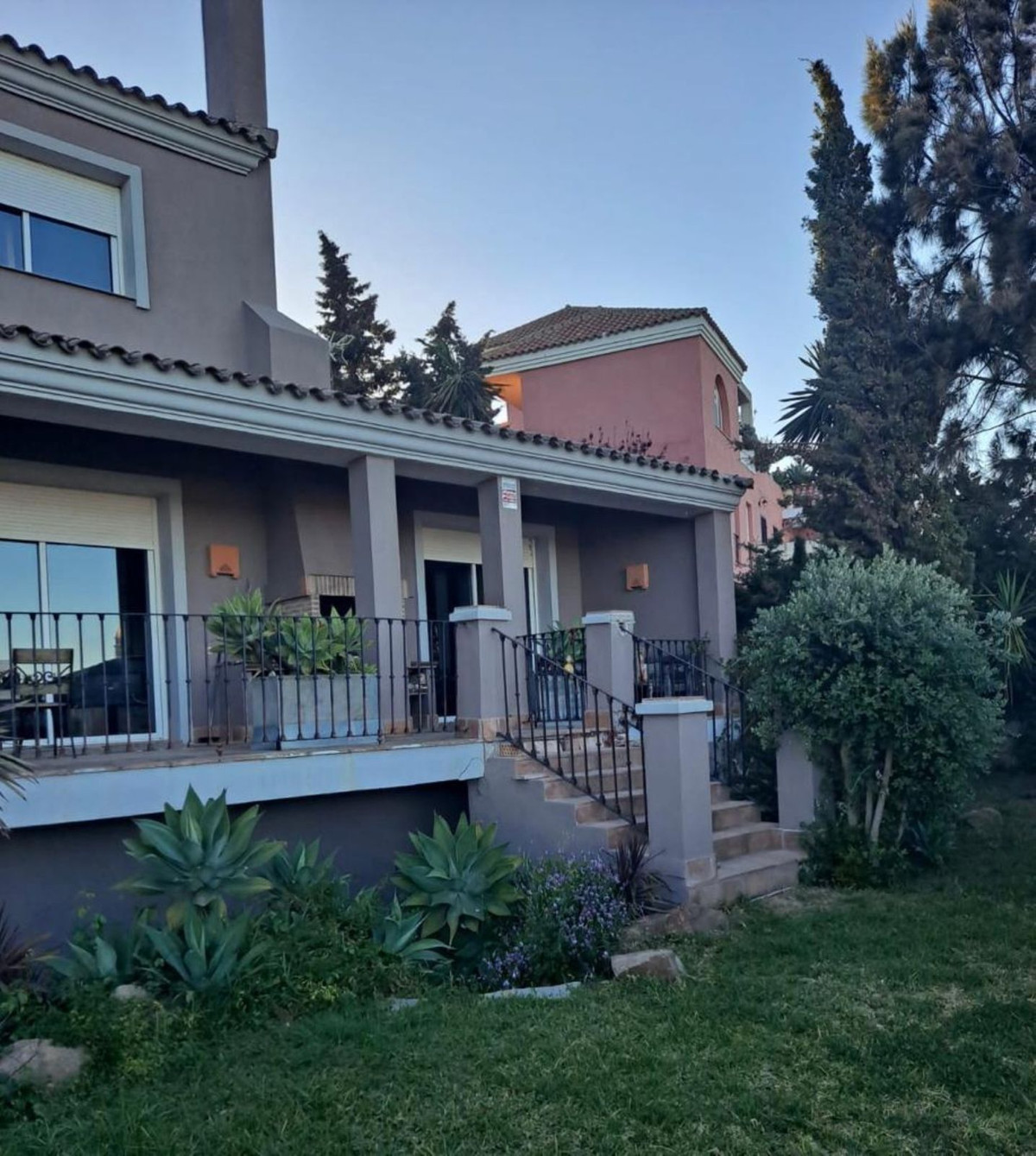 Detached Villa bilde 2