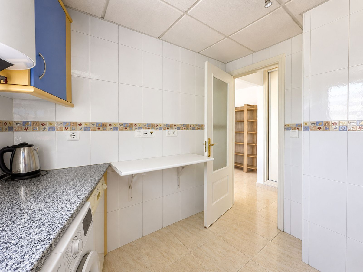 Middle Floor Apartment bilde 6