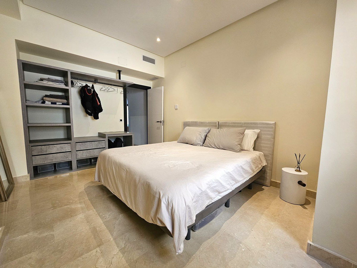 Middle Floor Apartment bilde 15