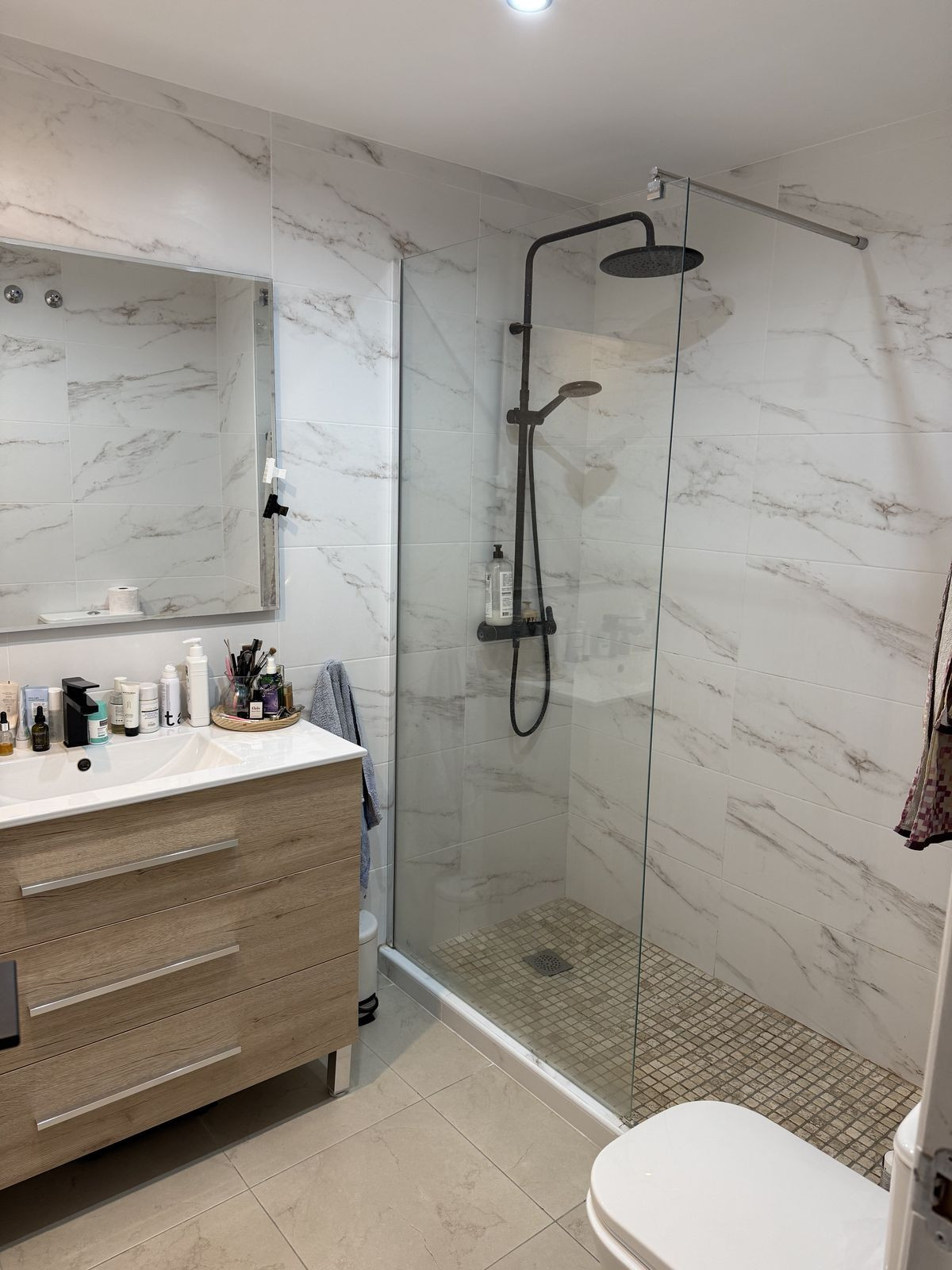 Middle Floor Apartment bilde 12