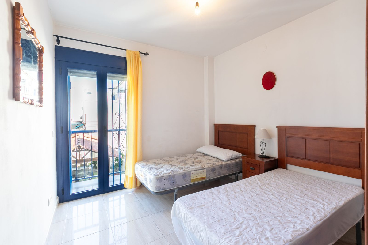 Middle Floor Apartment bilde 10