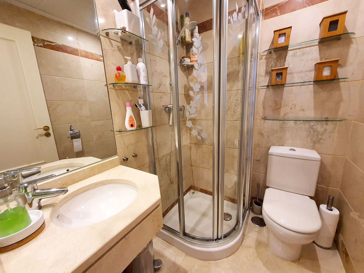 Middle Floor Apartment bilde 13